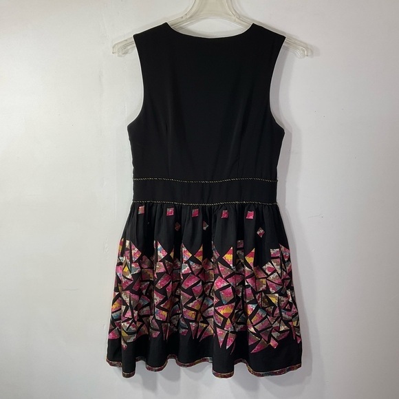 Yumi Kim Embroidered Geometric Dress size 6/8 - Picture 6 of 13